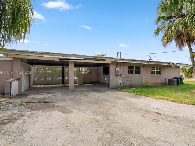 Home for sale at  - photo 6152962