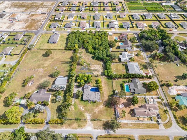 Home for sale at  - photo 6152972