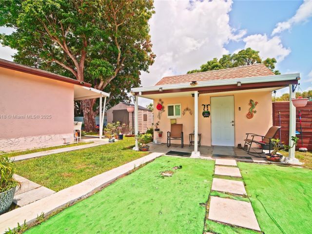 Home for sale at 10471 SW 174th Ter - photo 6193769