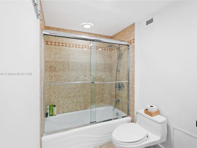 Apartment for rent  Unit #1229 - photo 6146702