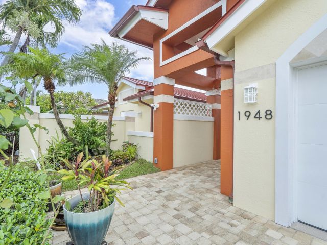 Home for sale at 1948 Coco Palm Place - photo 6133264