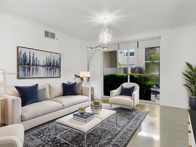 Apartment for sale  Unit #3104 - photo 6141267