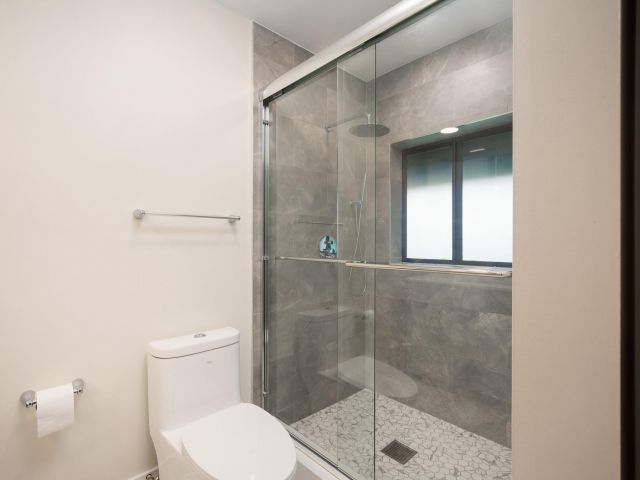 Home for sale at 1224 SW 20th St - photo 6129884