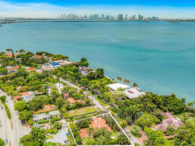 Home for sale at 5905 N Bay Rd - photo 6131847