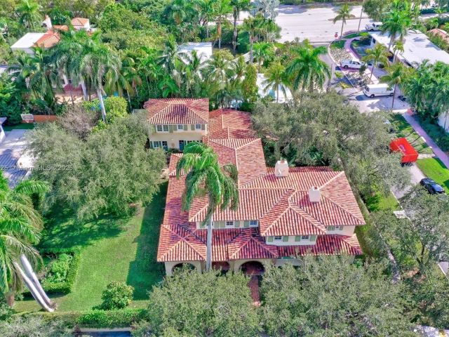 Home for sale at 5905 N Bay Rd - photo 6131848