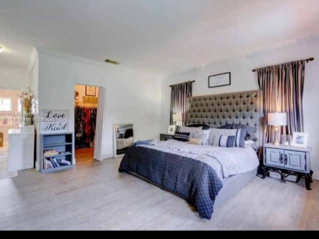 Home for sale at 2967 NE 42nd Ave - photo 6152419