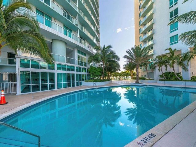 Apartment for sale  Unit #3909 - photo 6245239