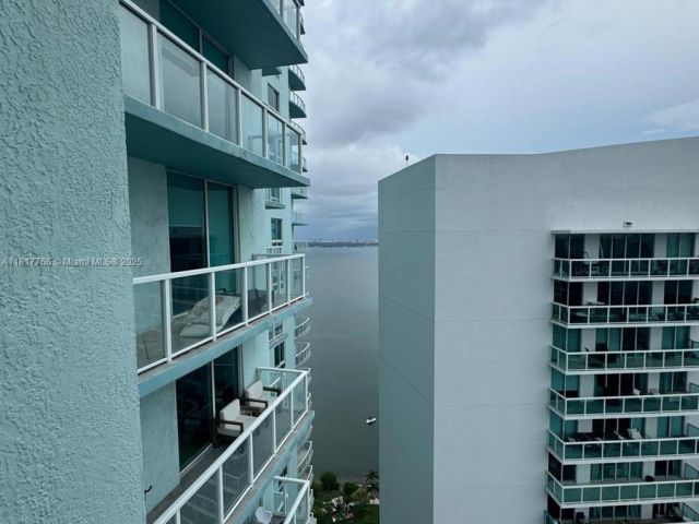 Apartment for sale  Unit #3909 - photo 7447966