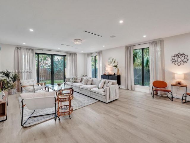 Home for rent at  - photo 6144311