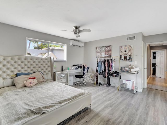 Home for sale at 4709 Washington St - photo 6153586