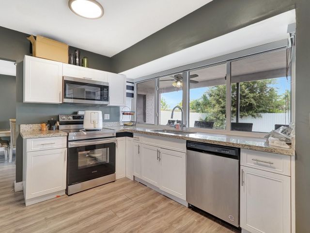 Home for sale at 4709 Washington St - photo 6153591