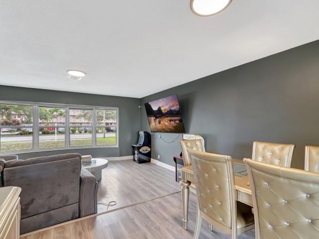 Home for sale at 4709 Washington St - photo 6153595