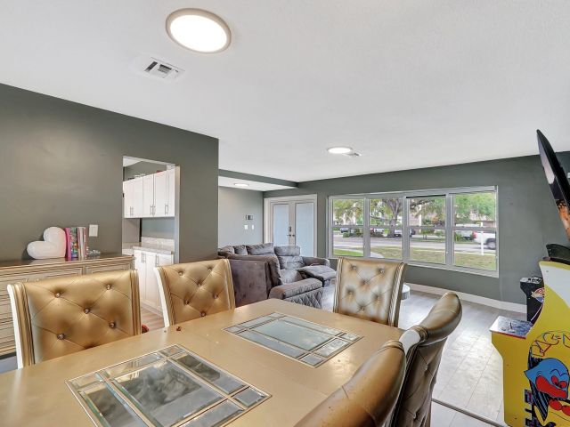 Home for sale at 4709 Washington St - photo 6153596