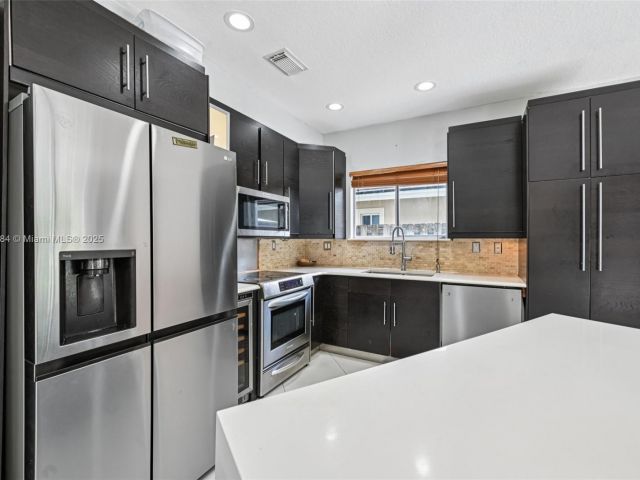 Home for sale at 3228 SE 3rd Dr - photo 6152660