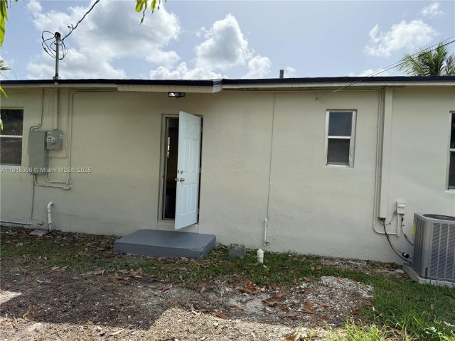 Home for sale at 14940 Monroe St - photo 6132386