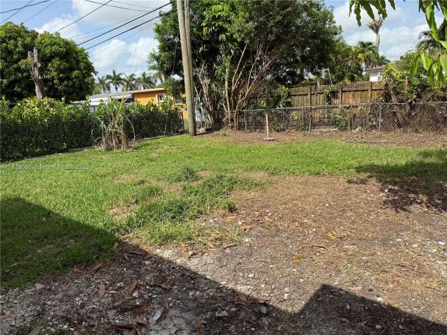 Home for sale at 14940 Monroe St - photo 6132388