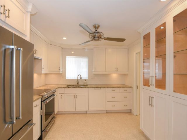 Home for sale at 1911 NE 41st St - photo 6134930