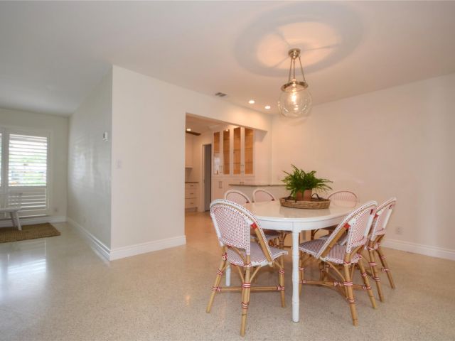 Home for sale at 1911 NE 41st St - photo 6134935