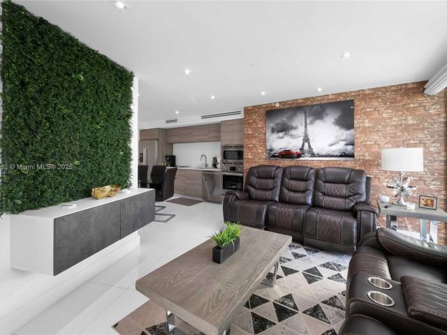 Apartment for sale  Unit #304 - photo 6178696