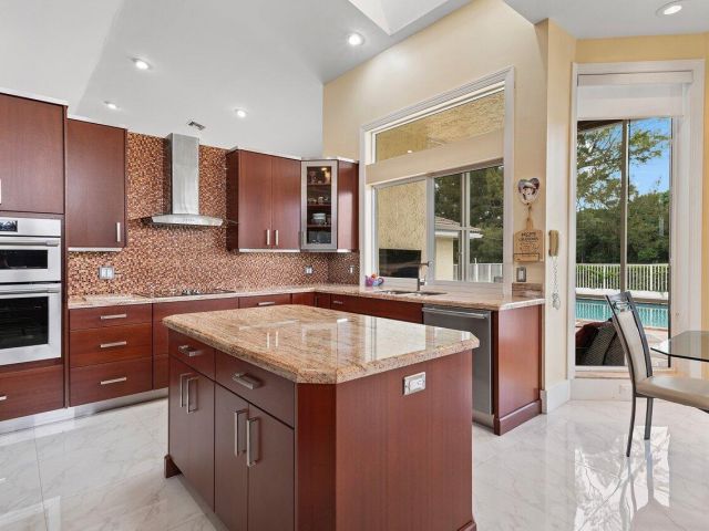 Home for sale at 10369 Silver Lake Drive - photo 6136507