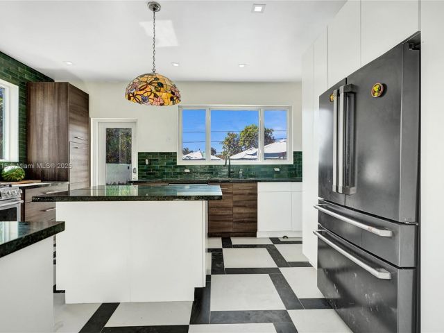 Home for sale at 1731 NE 171st St - photo 6180738