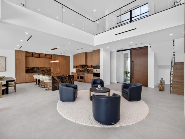 Home for sale at 119 N Gordon Rd - photo 6231720