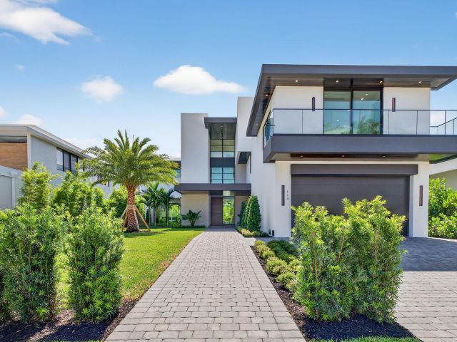 Home for sale at 119 N Gordon Rd - photo 6231724