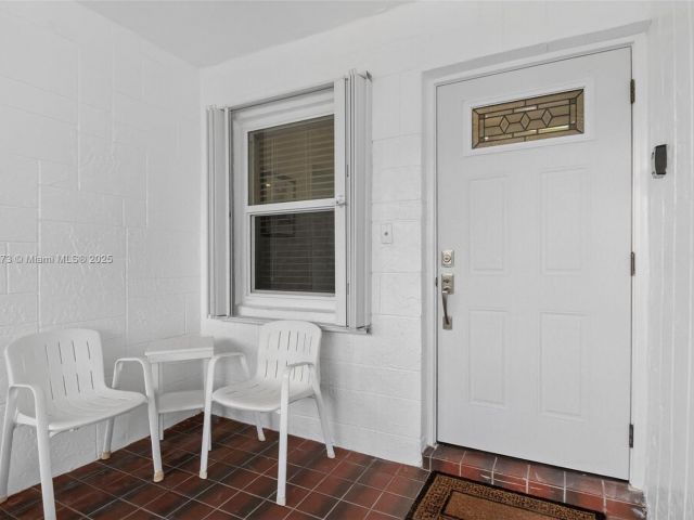 Home for sale at 3810 Rowena Cir - photo 6134215