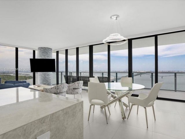 Apartment for sale  Unit #3306 - photo 6134762