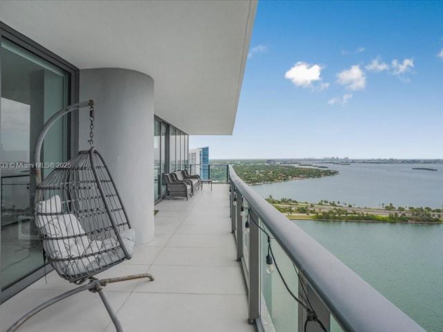 Apartment for sale  Unit #3306 - photo 6134766