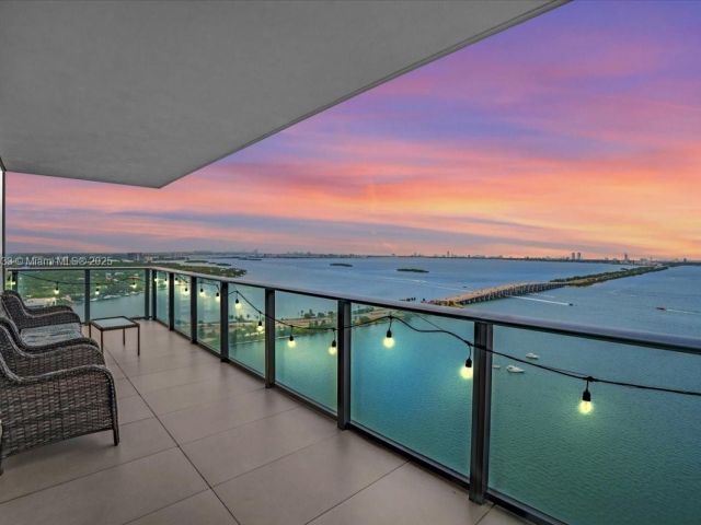 Apartment for sale  Unit #3306 - photo 6134771