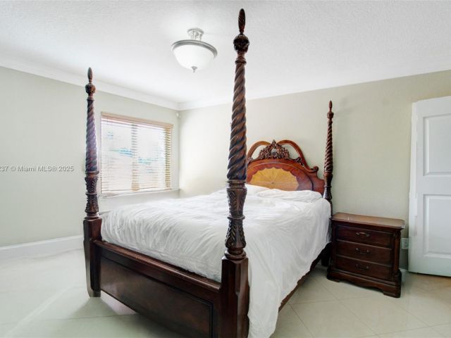 Home for sale at 3736 SW 107th Ct - photo 6134616