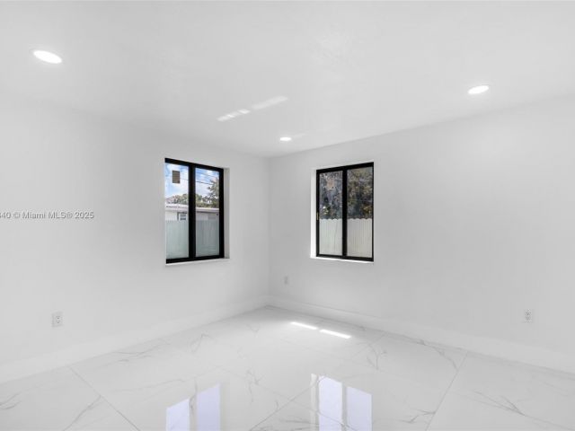 Home for sale at 1010 NE 140th St - photo 6224040