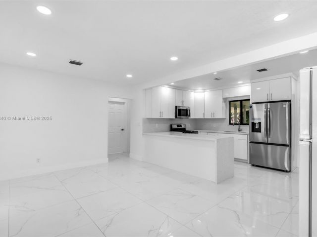 Home for sale at 1010 NE 140th St - photo 6224043