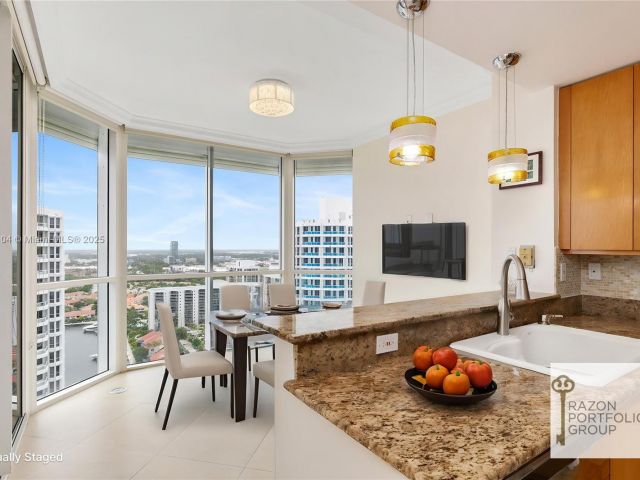 Apartment for sale  Unit #LPH 2902 - photo 6140048