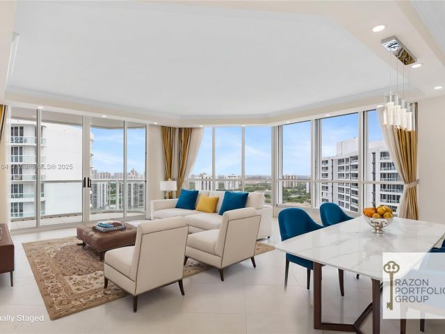 Apartment for sale  Unit #LPH 2902 - photo 6140064