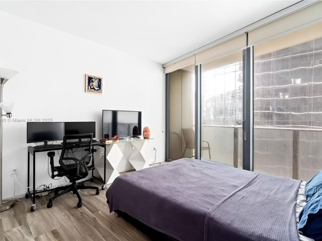 Apartment for sale  Unit #3704 - photo 6153433