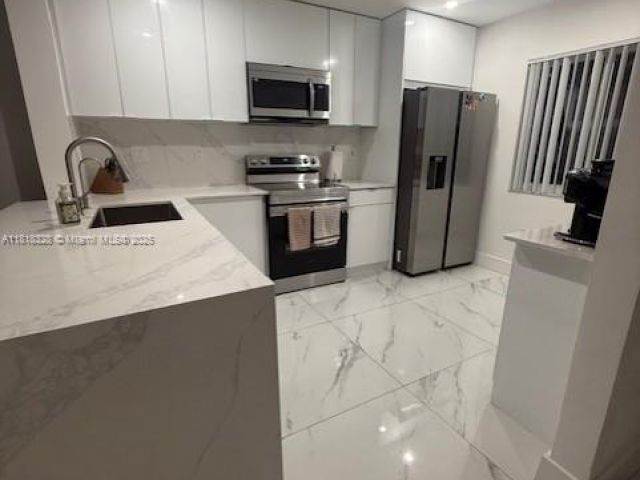 Home for sale at 14085 SW 179th Ter - photo 6167683