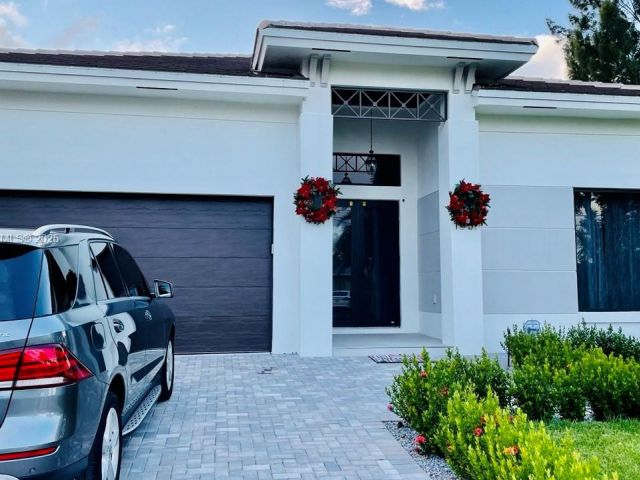 Home for sale at 1951 SW 28th Ave - photo 6135021