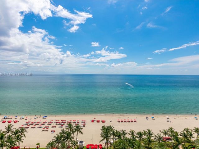 Apartment for rent  Unit #1706 - photo 6145422