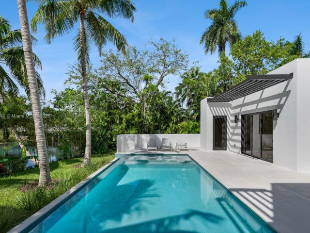 Home for rent at 11150 Griffing Blvd - photo 6138189