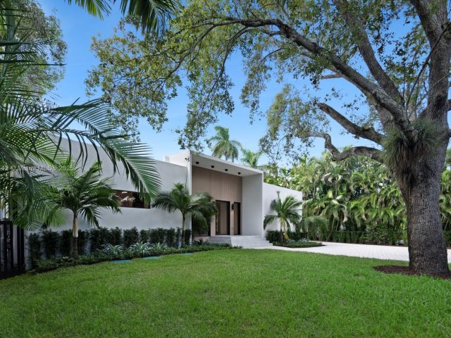 Home for rent at 11150 Griffing Blvd - photo 6138200