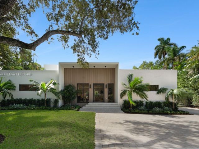 Home for rent at 11150 Griffing Blvd - photo 6138202