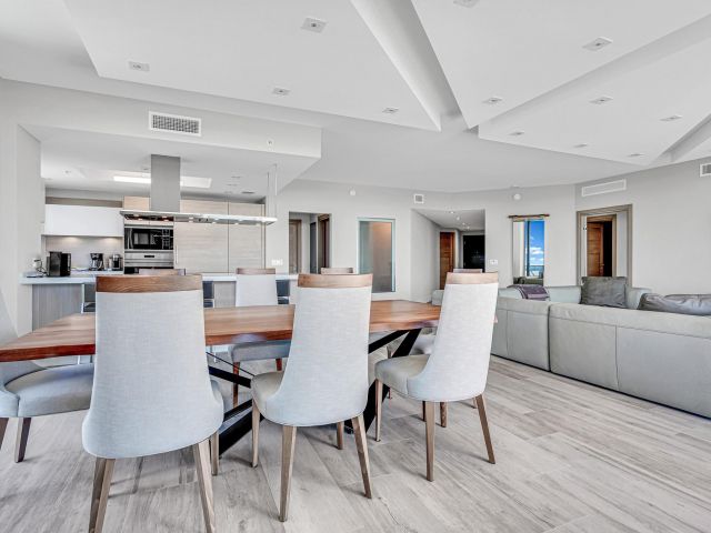 Apartment for sale  Unit #1702 - photo 6140322