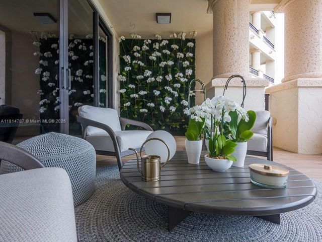 Apartment for sale  Unit # - photo 6141415