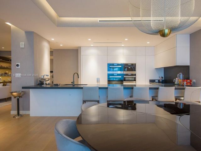 Apartment for sale  Unit # - photo 6141421