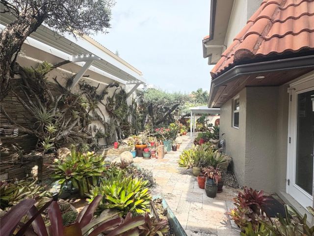 Home for rent at 683 Pelican Way - photo 6144049