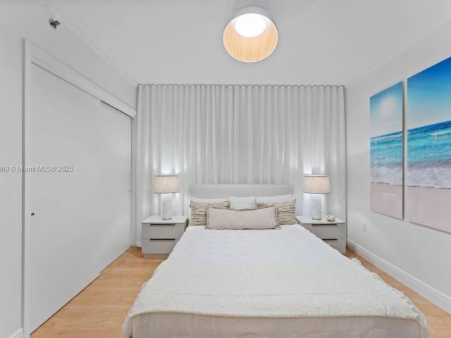 Apartment for rent  Unit #3005 - photo 6139453