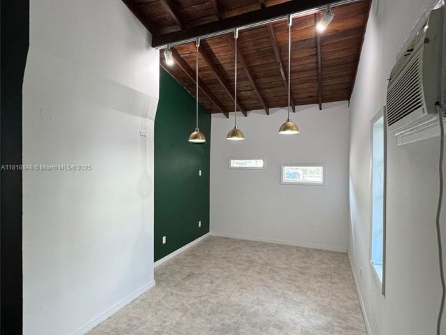 Home for rent at 1247 Alton Rd - photo 6146959