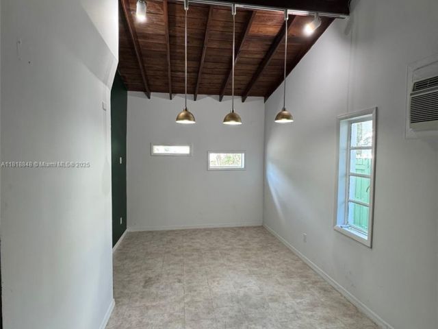 Home for rent at 1247 Alton Rd - photo 6146960